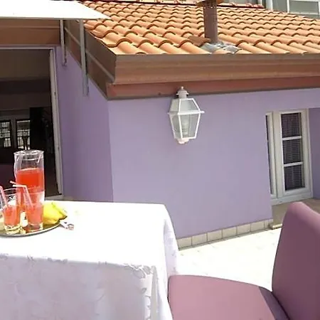 Le Viole Aparthotel 3*