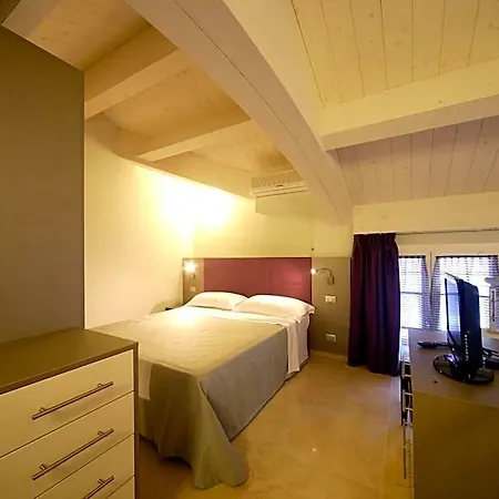 Le Viole Aparthotel