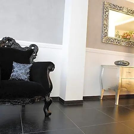 Le Viole Aparthotel