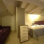 Le Viole Aparthotel