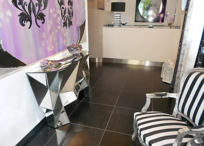 Le Viole Lejlighedshotel 3*