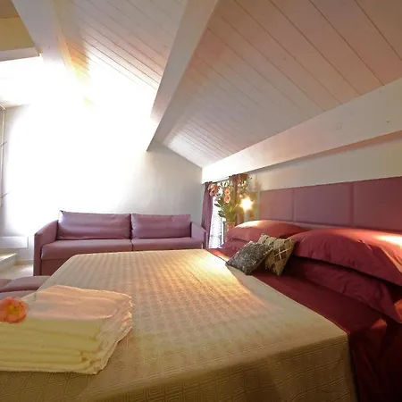 Апарт-отель Le Viole 3*