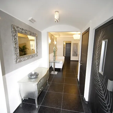 Апарт-отель Le Viole 3*